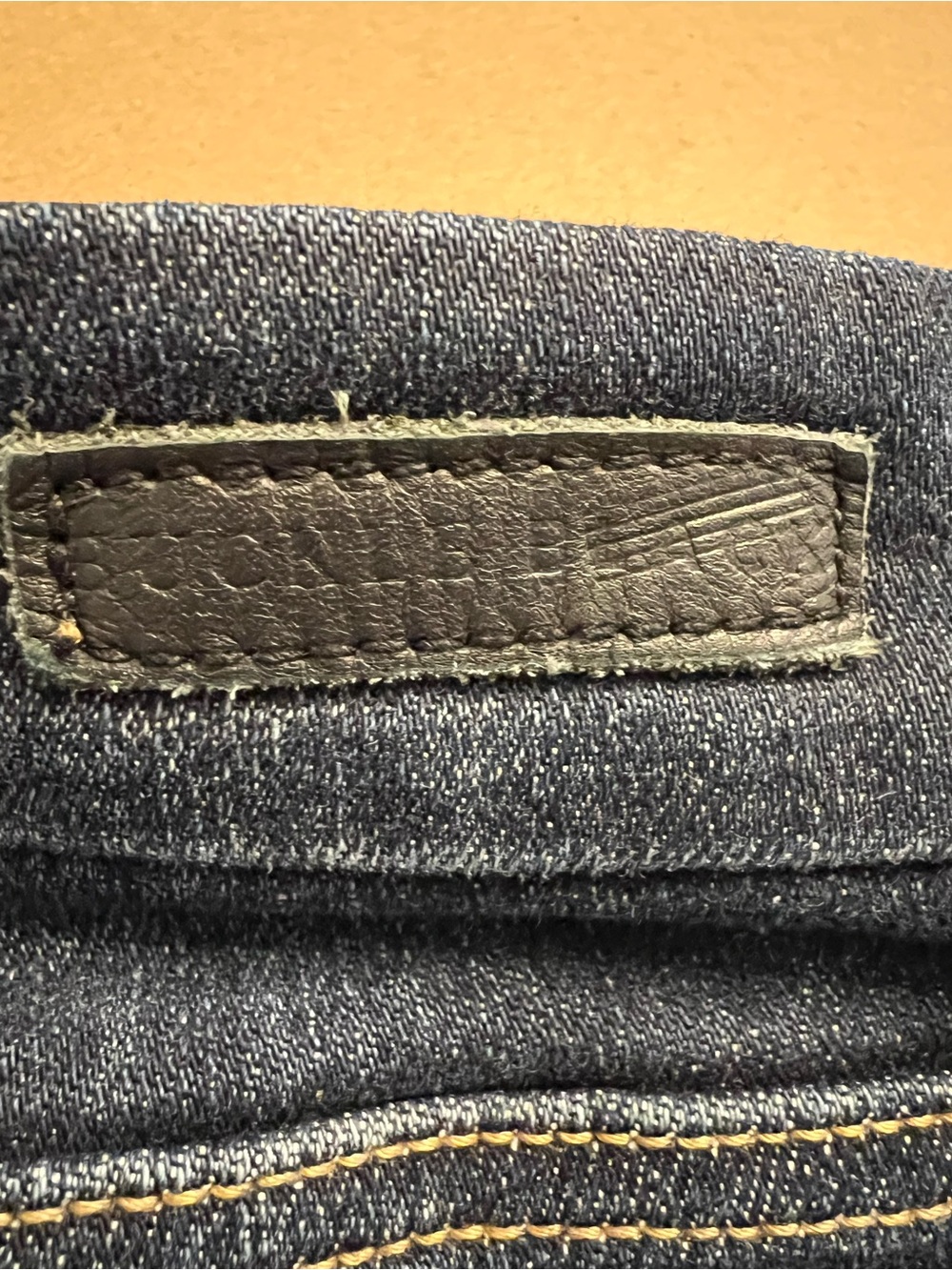EUC- Buckle Black Women's Dark Indigo Skinny Jeans Fit #53. Size 28 x 32 - Picture 4 of 8